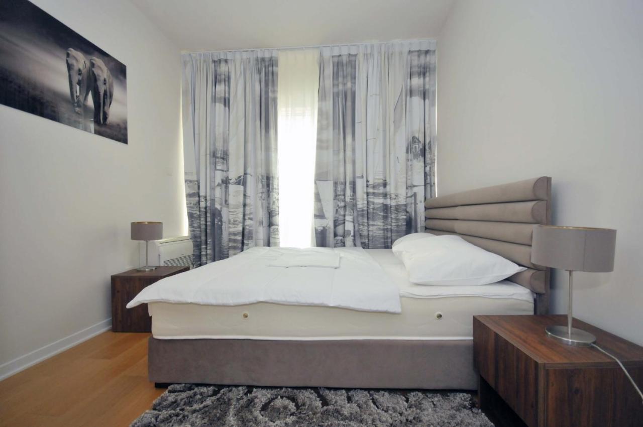 Luxury Montesun Apartments Будва Экстерьер фото