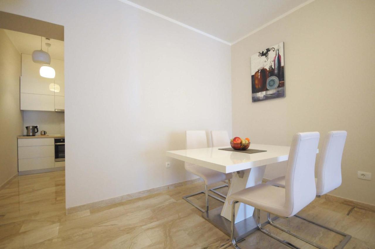 Luxury Montesun Apartments Будва Экстерьер фото