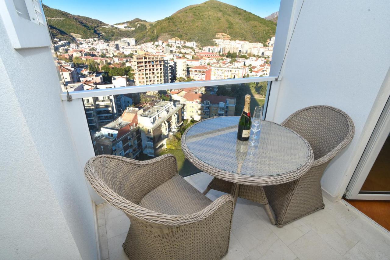 Luxury Montesun Apartments Будва Экстерьер фото